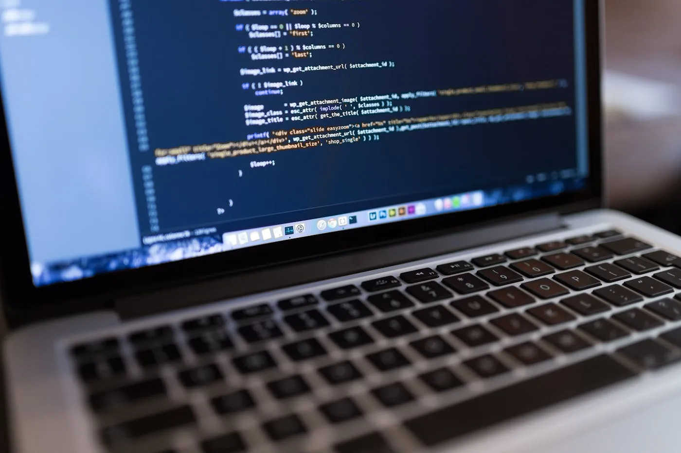 Programmēšana un tīmekļa izstrāde